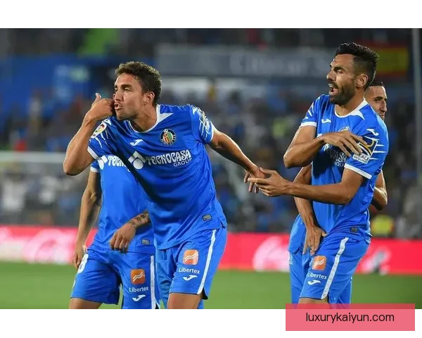 西甲赫塔费逆转表现稳健，球队状态逐步回暖。